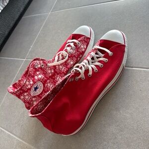 Converse 16US Red High-Top Sneakers